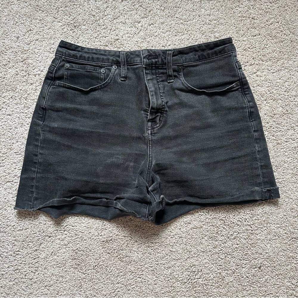 Madewell Curvy Hi-Rise Denim Shorts - Size 29